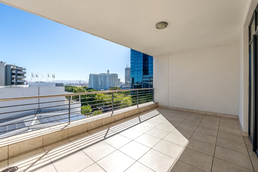 To Let 1 Bedroom Property for Rent in De Waterkant Western Cape